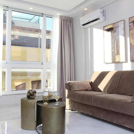 Central Metropolis Luxury Living Atenas Exterior foto