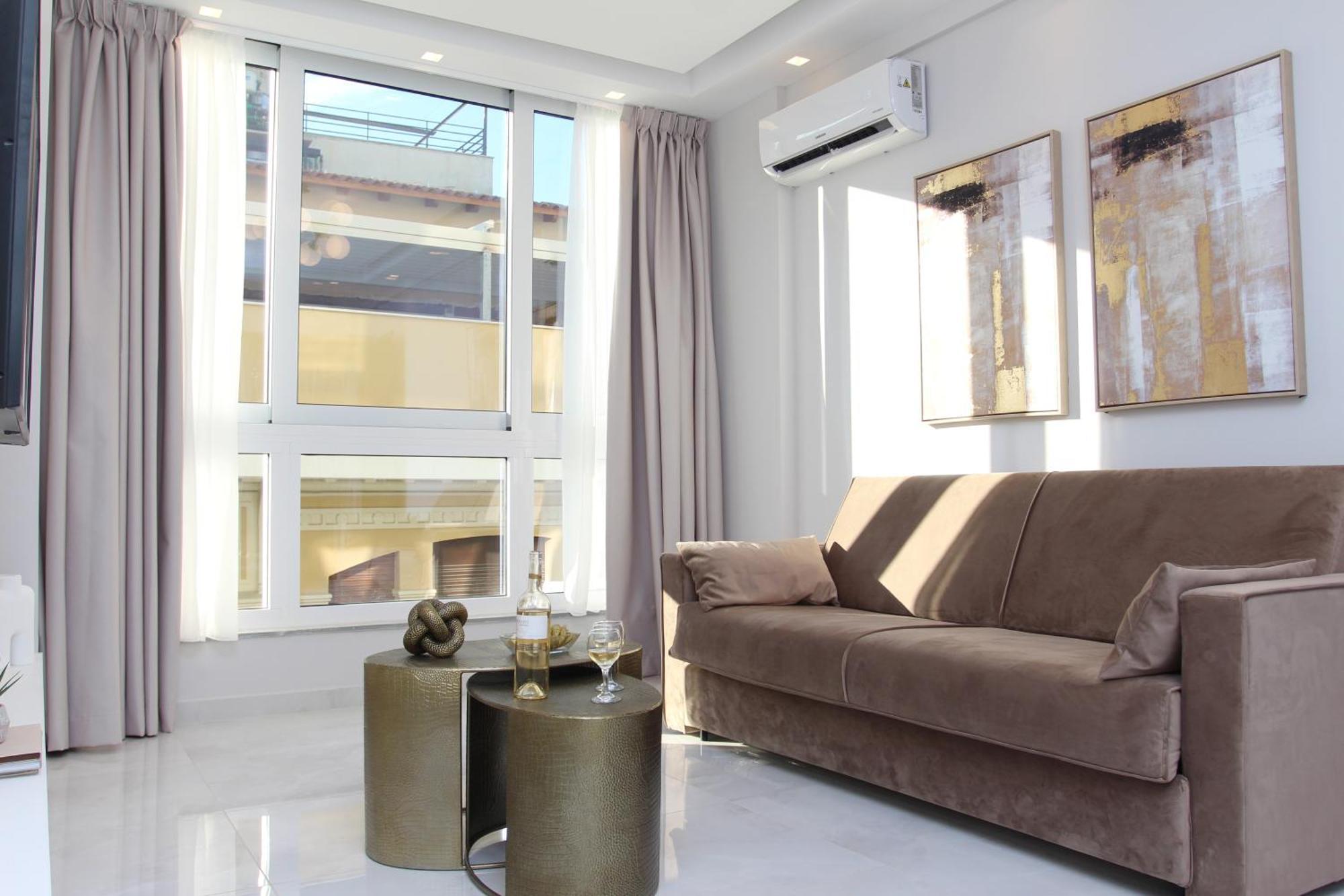 Central Metropolis Luxury Living Atenas Exterior foto
